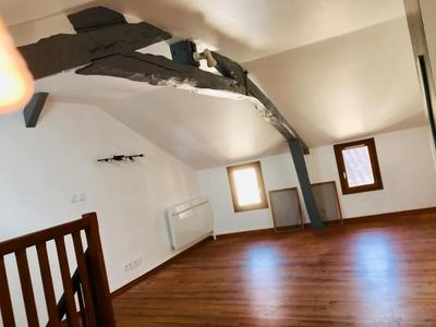 Maison - 83 m² - 5 pièces