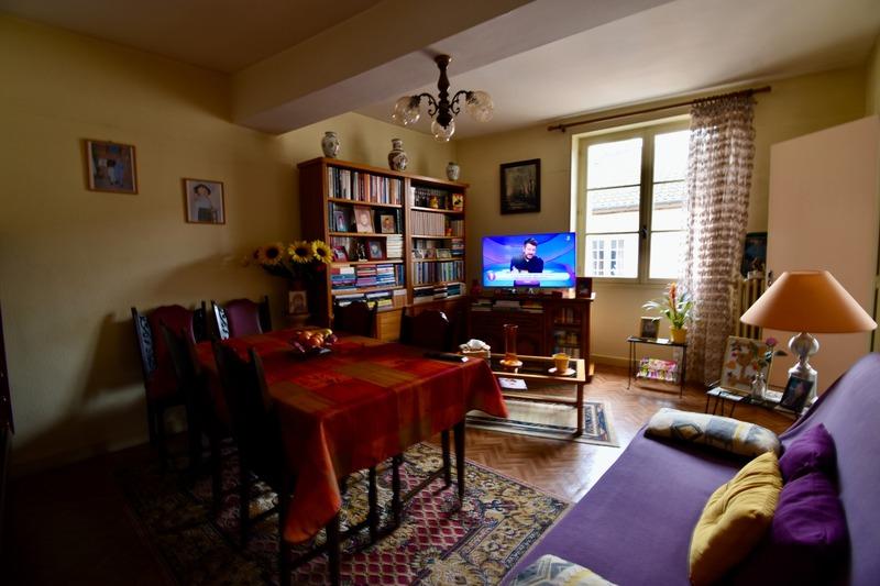 Maison - 177 m² - 8 pièces