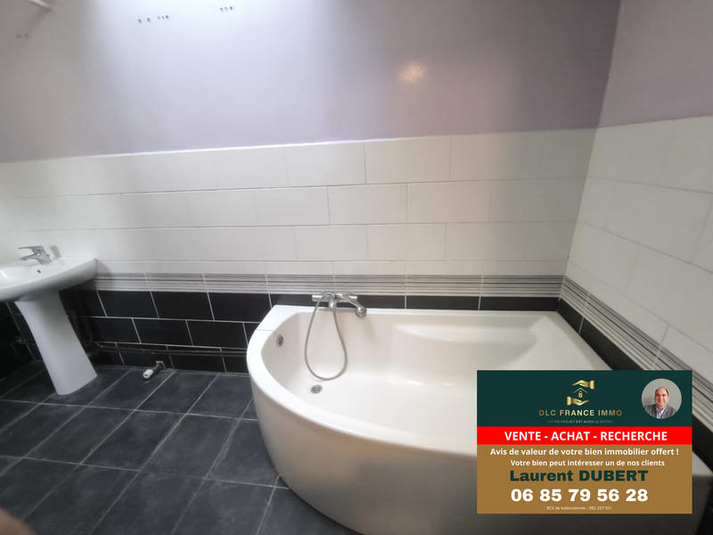 Maison - 120 m² - 8 pièces