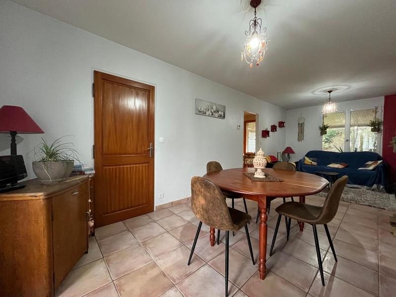 Maison - 96 m² - 4 pièces
