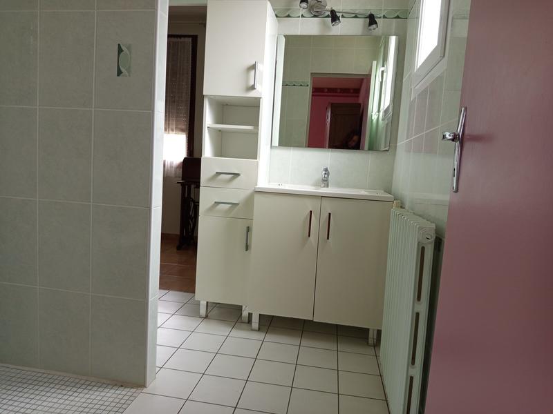 Maison - 174 m² - 8 pièces