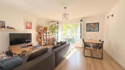 Appartement - 86 m² - 4 pièces