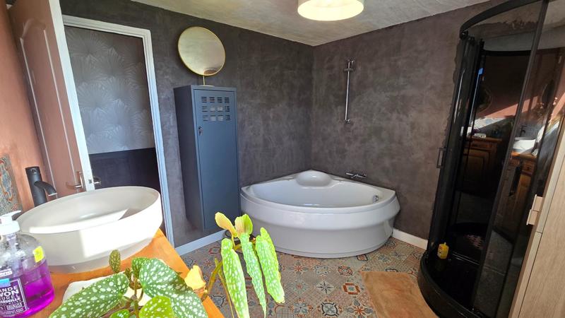 Maison - 150 m² - 4 pièces