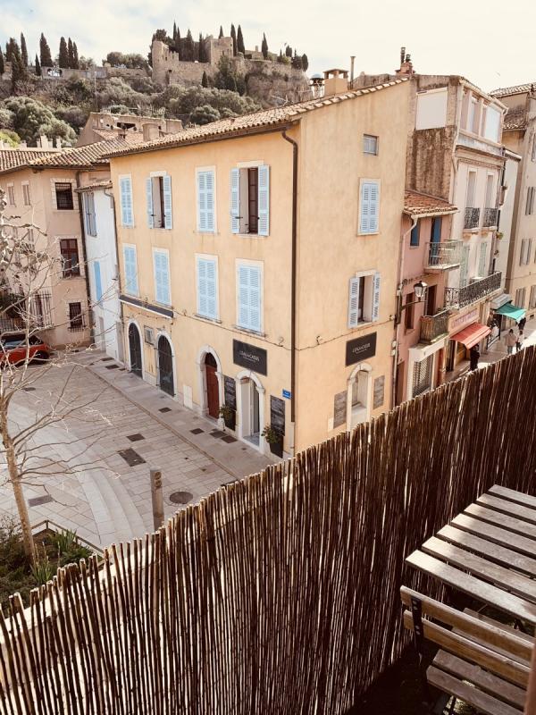 Studio - 27 m² - 1 pièce