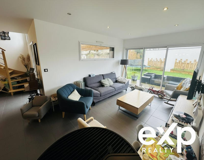 Maison contemporaine - 120 m² - 6 pièces