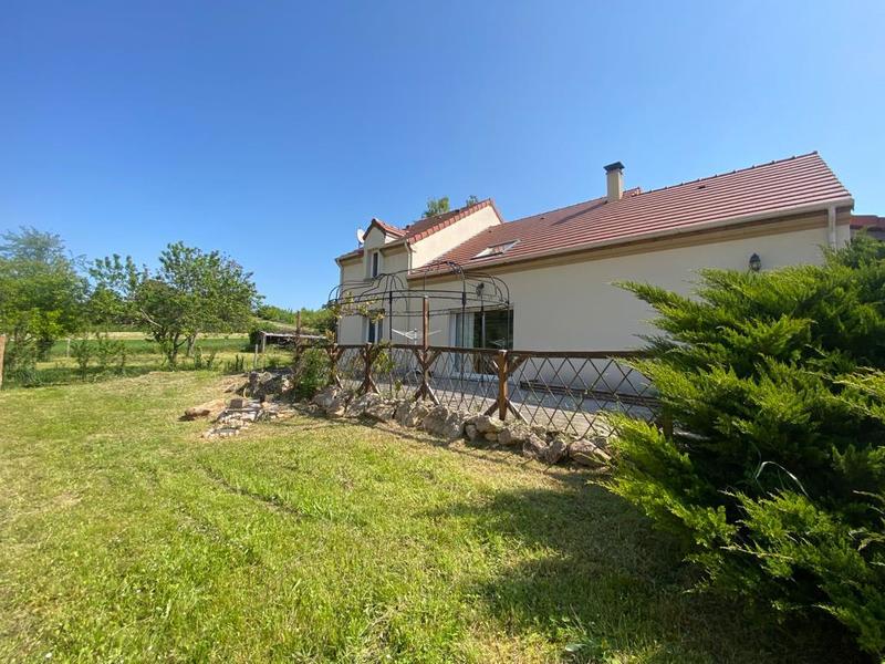 Maison - 147 m² - 6 pièces