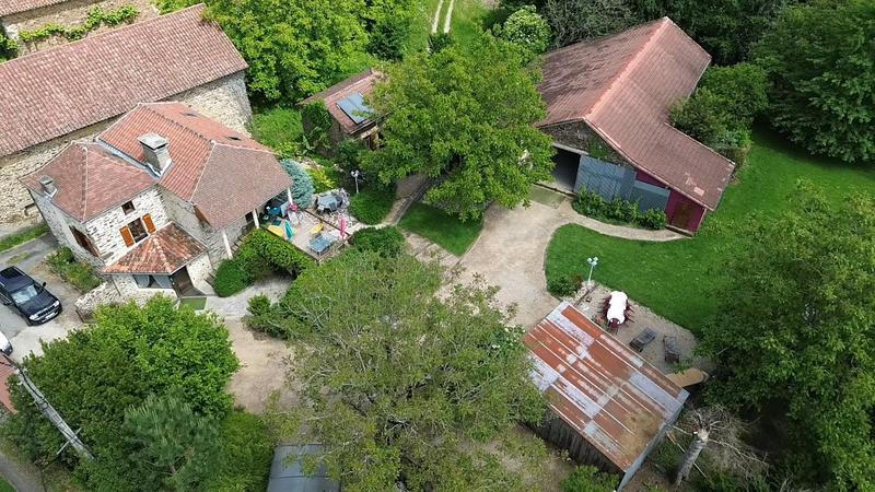 Maison - 227 m² - 10 pièces