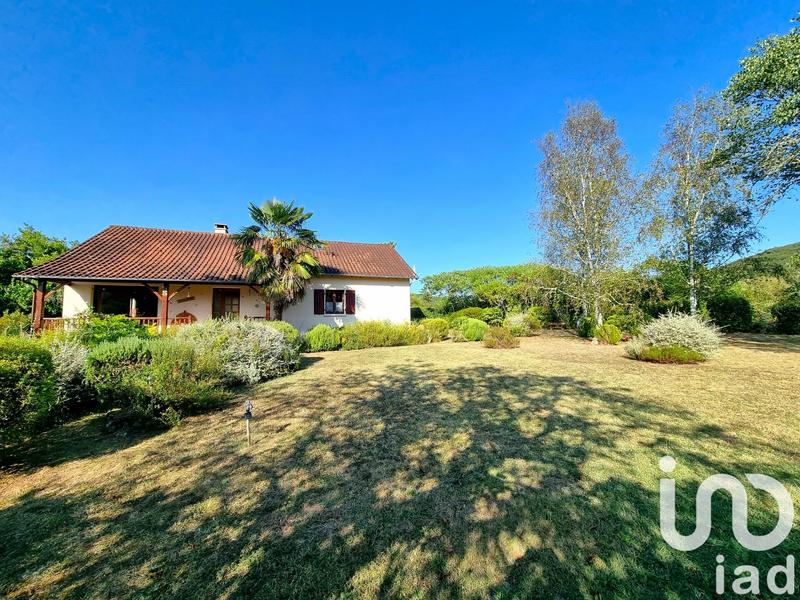 Maison - 151 m² - 6 pièces