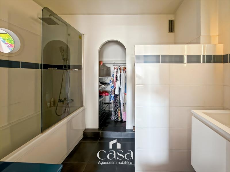 Duplex - 129 m² - 6 pièces