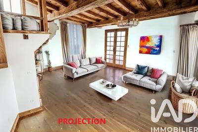Maison de ville - 231 m² - 7 pièces