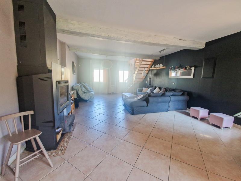 Maison - 167 m² - 6 pièces
