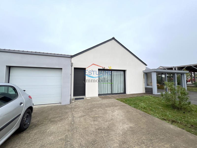 Maison - 99 m² - 4 pièces