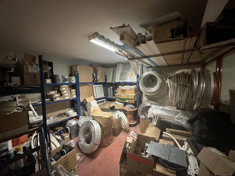 Local d'activités - 800 m²