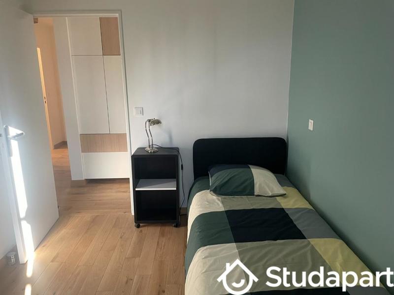 Appartement - 79 m² - 4 pièces