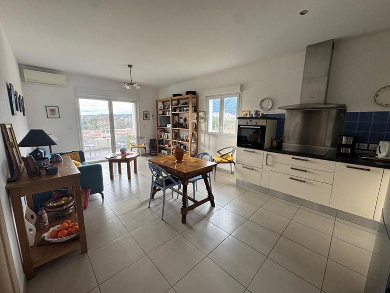Appartement - 71 m² - 3 pièces