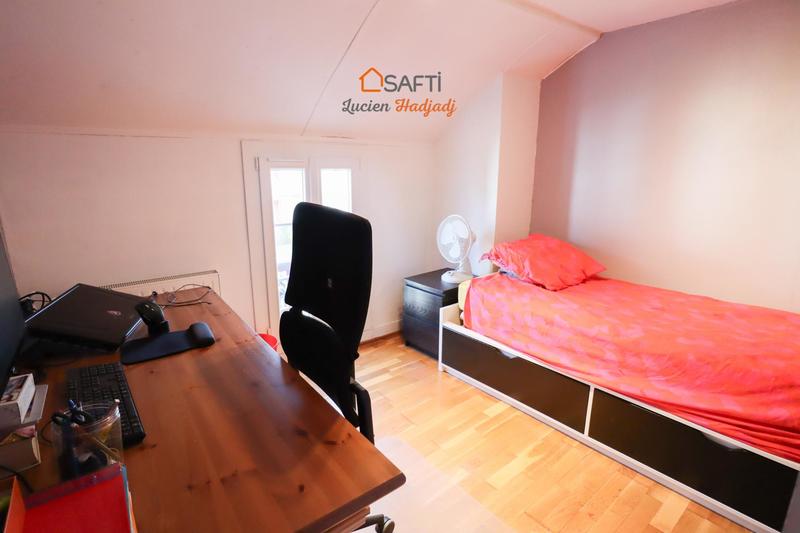 Maison - 90 m² - 6 pièces