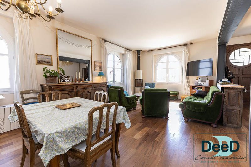 Maison ancienne - 177 m² - 7 pièces