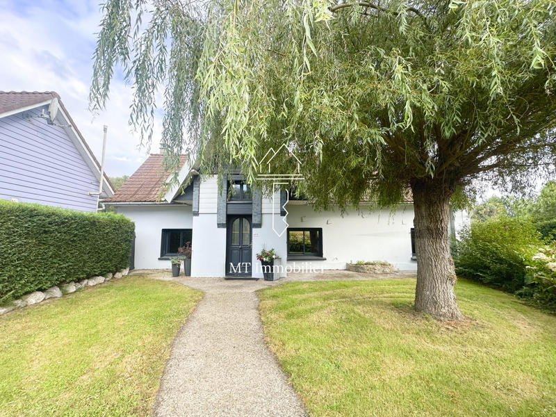 Maison - 205 m² - 4 pièces