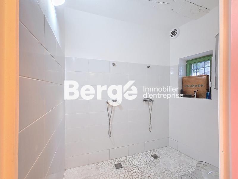 Local commercial - 135 m²