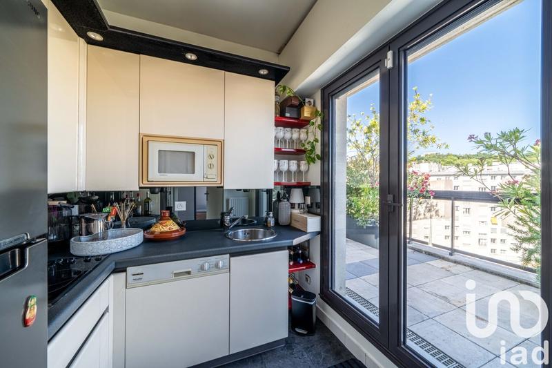 Duplex - 239 m² - 7 pièces