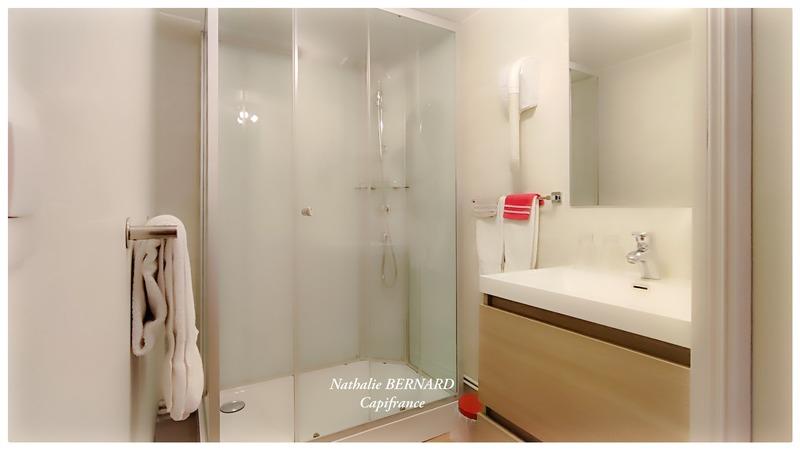 Local commercial - 455 m² - 20 pièces