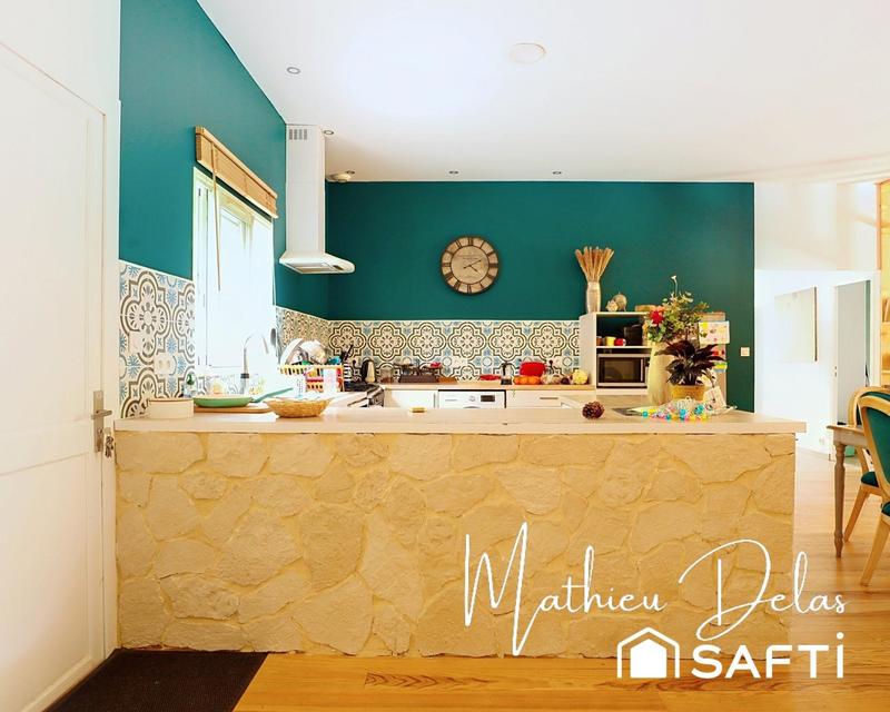 Maison - 140 m² - 4 pièces