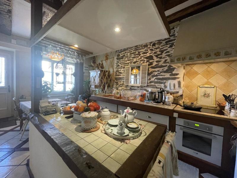 Maison ancienne - 84 m² - 4 pièces