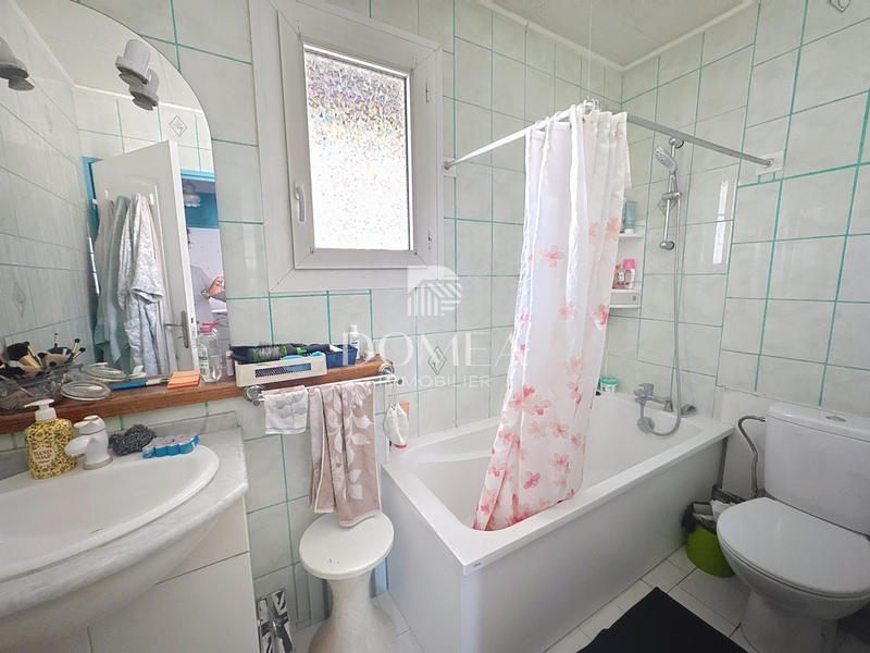 Maison - 82 m² - 5 pièces