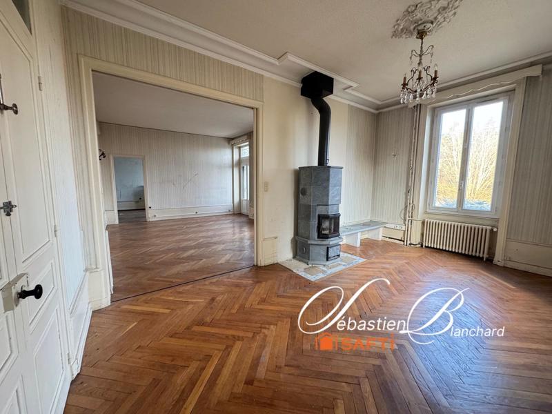Château - 578 m² - 13 pièces