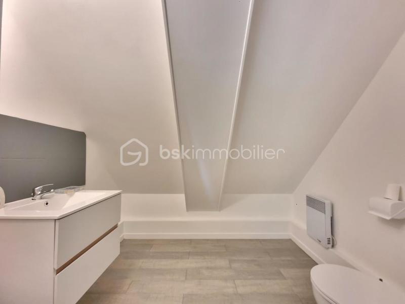 Maison traditionnelle - 128 m² - 5 pièces