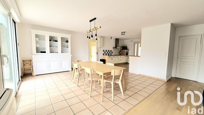 Maison - 177 m² - 6 pièces