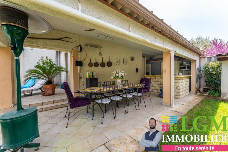 Maison - 181 m² - 4 pièces