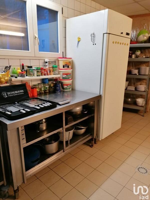 Local commercial - 281 m²