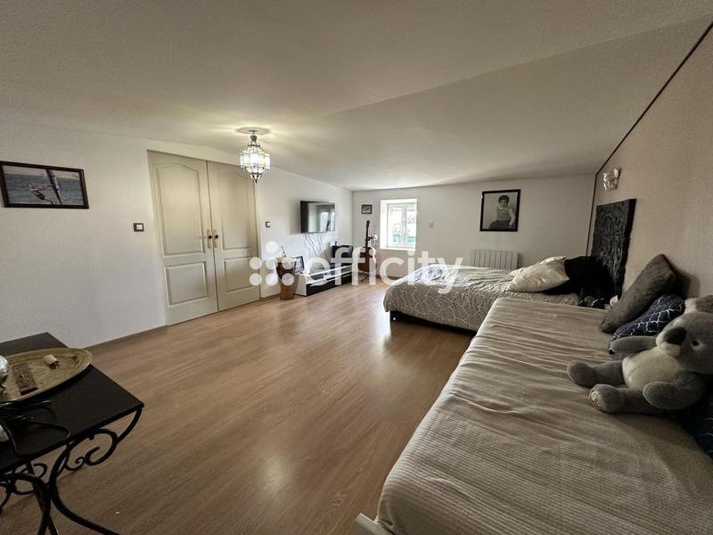 Maison - 112 m² - 4 pièces