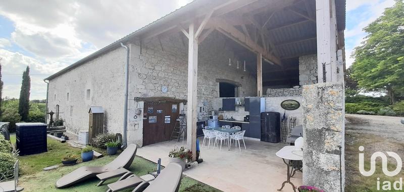 Maison - 310 m² - 12 pièces