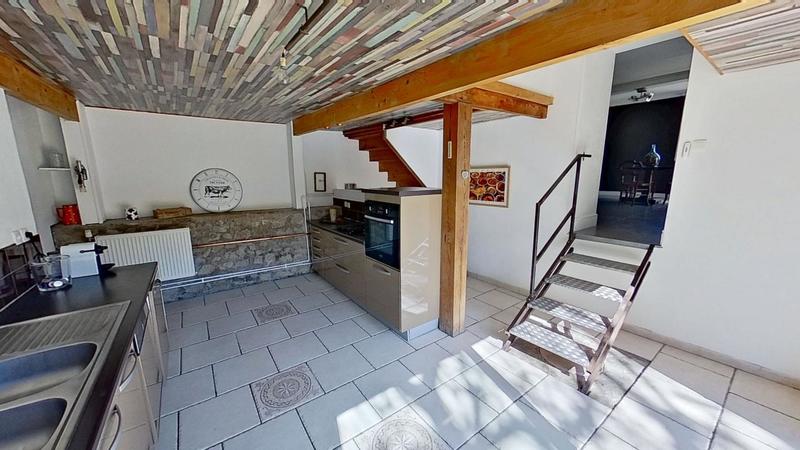 Maison - 182 m² - 6 pièces