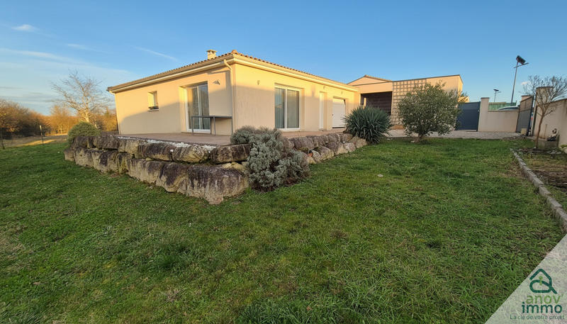 Maison - 104 m² - 4 pièces