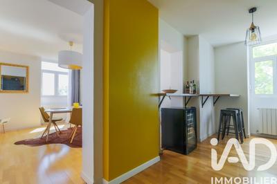 Appartement - 98 m² - 5 pièces