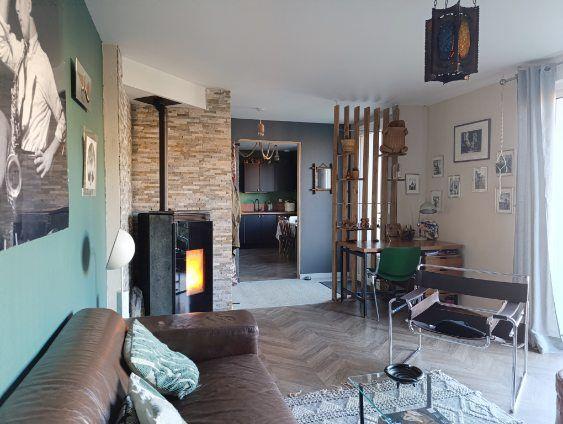 Maison - 133 m² - 8 pièces