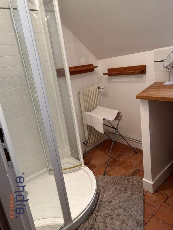 Maison - 190 m² - 8 pièces