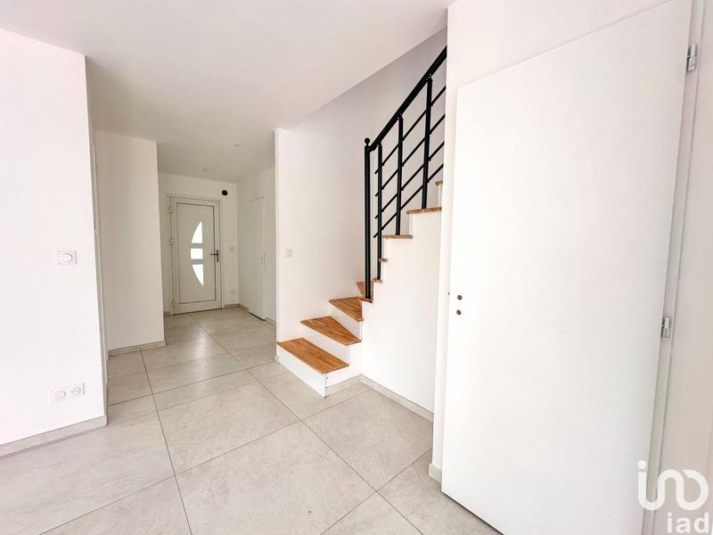 Maison - 140 m² - 5 pièces