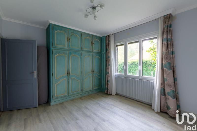 Maison - 210 m² - 8 pièces