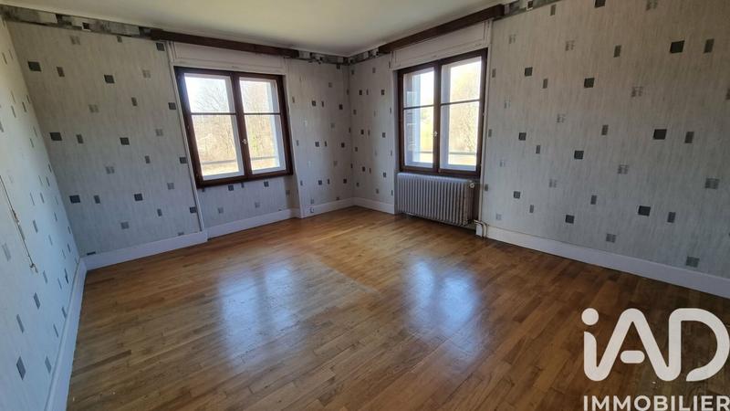 Maison - 192 m² - 9 pièces