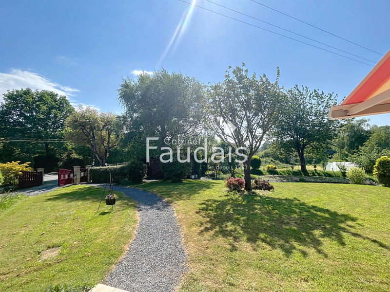 Maison - 151 m² - 6 pièces