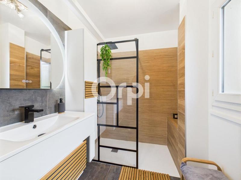 Appartement - 61 m² - 2 pièces