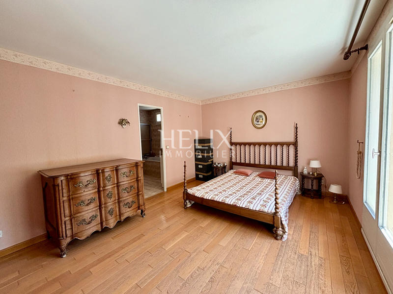 Maison - 145 m² - 7 pièces