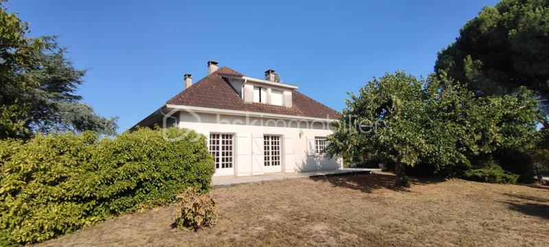 Demeure - 130 m² - 7 pièces