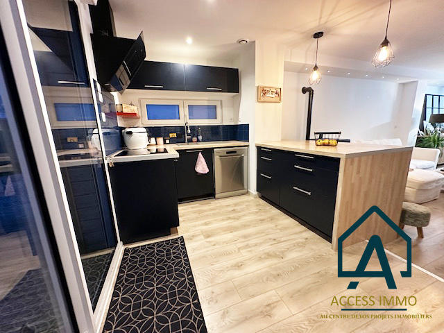 Maison de village - 95 m² - 4 pièces