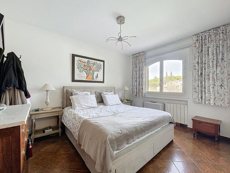 Appartement - 120 m² - 4 pièces