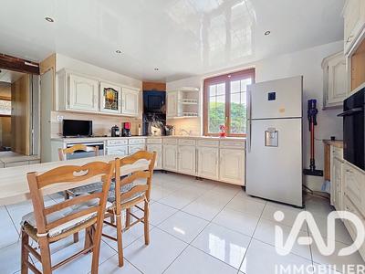 Maison - 115 m² - 4 pièces